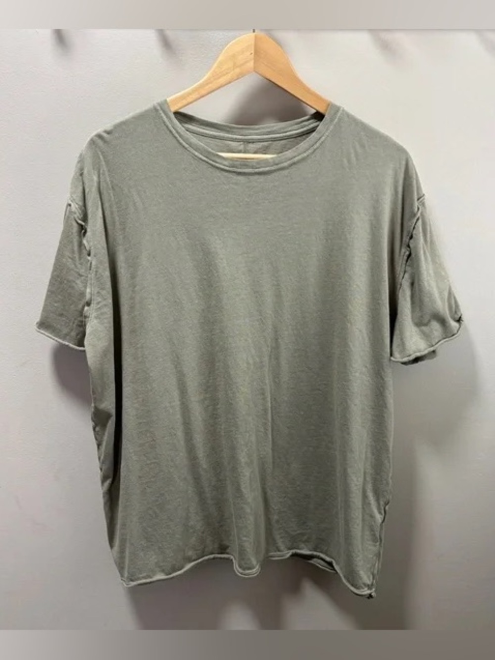 Free People We The Free sage green relaxed-fit short sleeve t-shirt size small